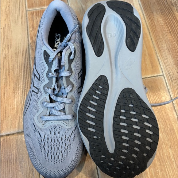 Asics Men's Grey Athletic Shoes with Ortholite FlyteFoam Gel - Picture 3 of 3